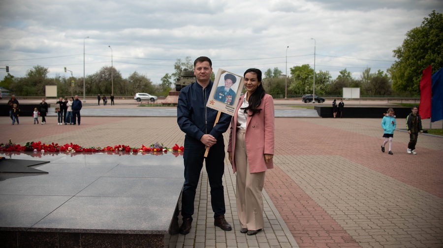 Битва 06.05 2023. Памятник герою. Возложение цветов. Возложение цветов к Вечному огню. Мемориал в честь героев Курской битвы.